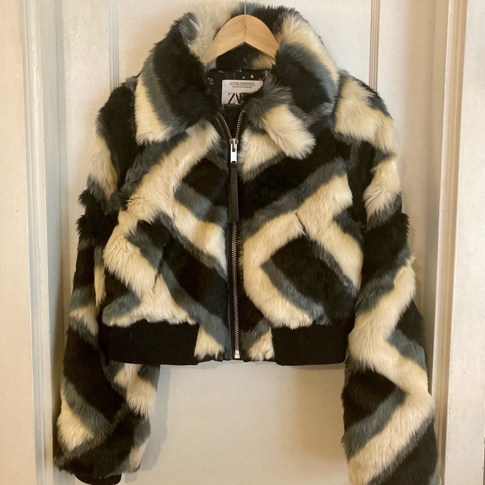 Zara Limited Edition Jacquard Jacket - Picture 1 of 2